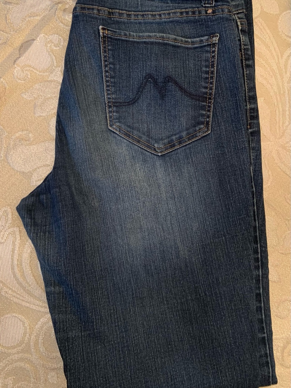 Womens Dark straight leg Denim Jeans - Classic .